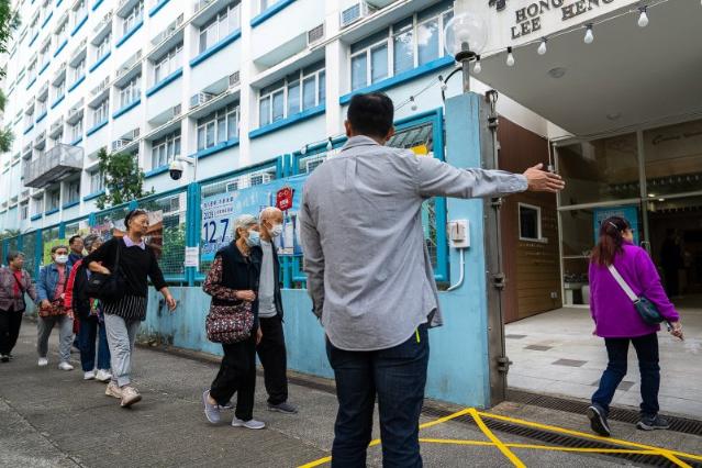 ������ 'ģ�� �ֱ���'�� �⸶�ϴ� <b>ȫ��</b> �Թ�ȸ ���� ���� �ι�° ���� ��ǥ��