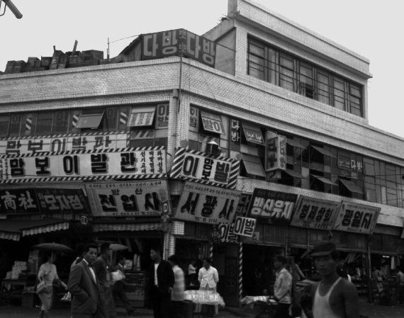 1962년도 광장시장 인근 종로5가 상가.     사진&#x3D;서울시