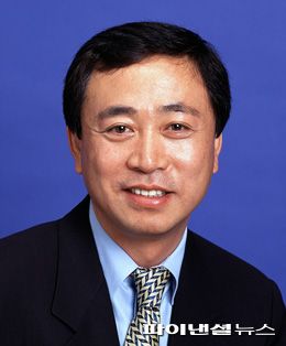 안병덕 ㈜<span id='_stock_code_002020' data-stockcode='002020'>코오롱</span> 지원부문 대표이사 부회장. 코오롱 제공