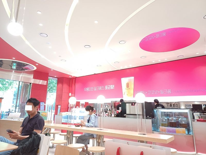 공차코리아의 첫 번째 컨셉스토어 매장인 '선릉역점' 내부 모습. 사진 이환주 기자. 