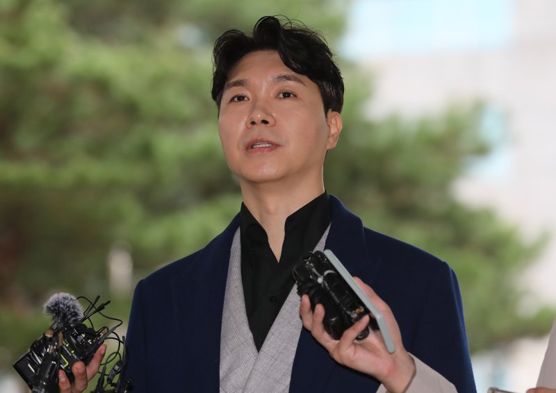 '제2의 박수홍' 그만… 가족 간 재산범죄 면죄부 사