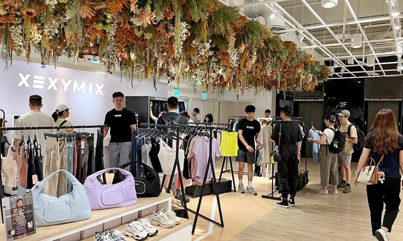젝시믹스 타이중 친메이 백화점 팝업매장 전경. <span id='_stock_code_337930' data-stockcode='337930'>브랜드엑스코퍼레이션</span> 제공.