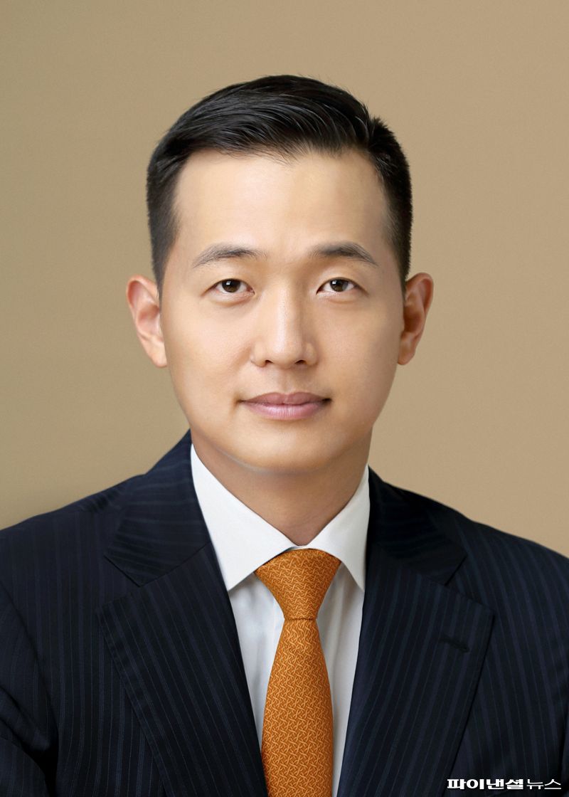 김동관 <span id='_stock_code_000880' data-stockcode='000880'>한화</span>그룹 부회장. 한화 제공