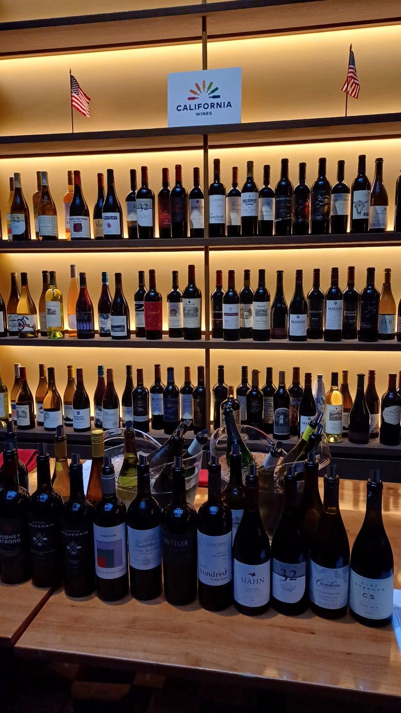 2024 재즈 페스타를 후원한 캘리포니아와인협회의 와인 리스트. 이환주 기자. 