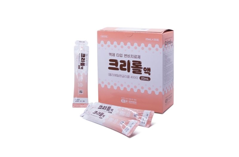 크리롤액 제품 사진. <span id='_stock_code_032300' data-stockcode='032300'>한국파마</span> 제공