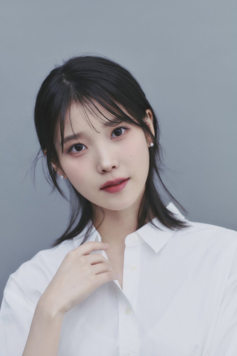 아이유.  뉴시스