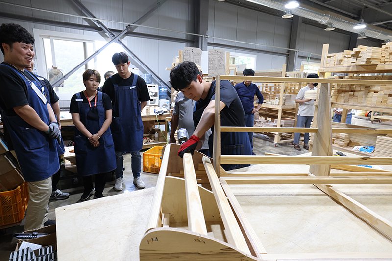 자코모의 청년도약멤버십 프로그램인 '소파아카데미' 실습 장면