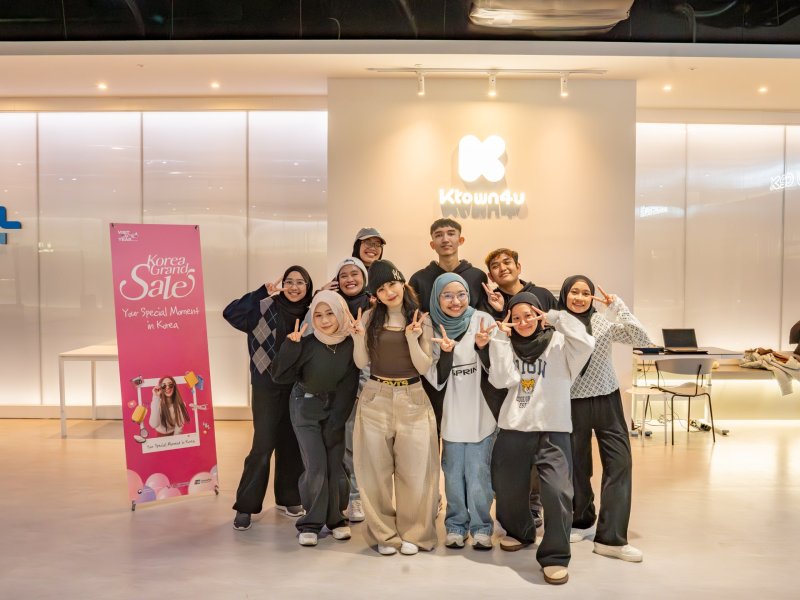 지난해 열린 K팝 체험 행사 '케이타운포유 보컬 클래스'에 참여한 외국인 관광객들. 한국방문의해위원회 제공