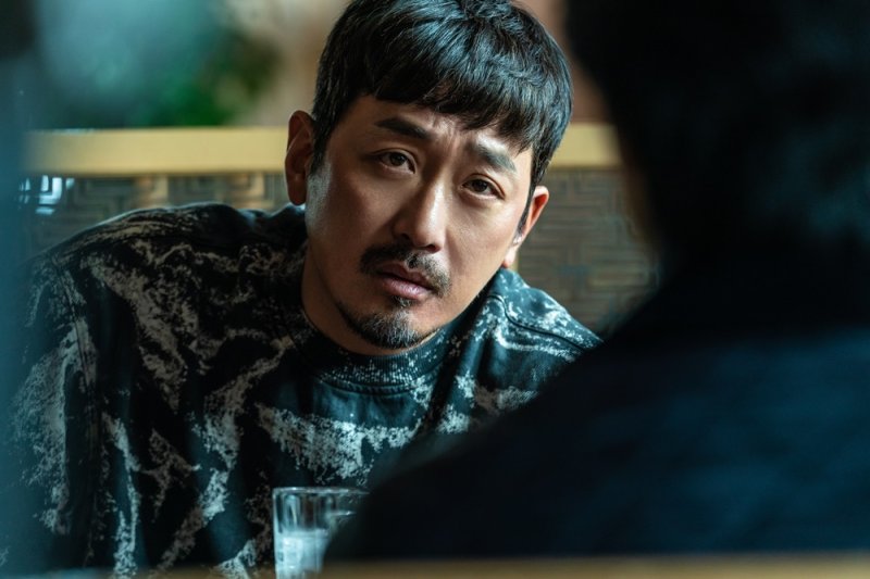 브로큰 스틸. 바른손이앤에이 제공