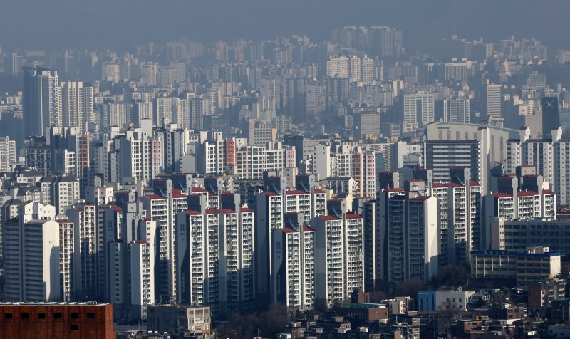 남산에서 바라본 서울 도심 아파트 모습. 뉴스1