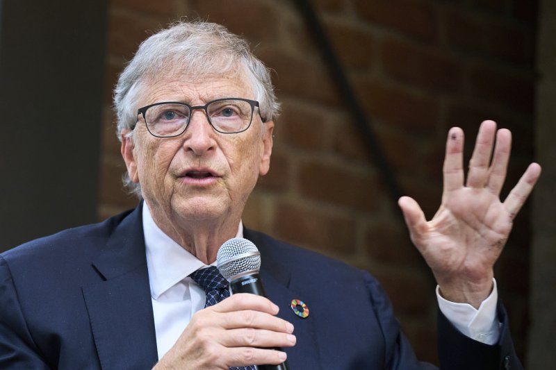 빌 게이츠 마이크로소프트 공동 창업자가 지난해 10월 14일(현지시각) 독일 베를린에서 열린 세이브더칠드런의 백신 형평성 관련 행사에서 연설하고 있다. 뉴시스 제공