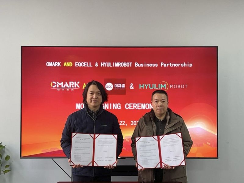<span id='_stock_code_090710' data-stockcode='090710'>휴림로봇</span>은 기존 파트너사인 <span id='_stock_code_160600' data-stockcode='160600'>이큐셀</span>과 함께 중국 오마크사와의 업무협약(MOU)을 체결했다고 5일 밝혔다. 휴림로봇 제공