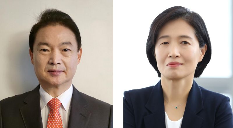 신경호 대구경북과학기술원(DGIST) 연구부총장(왼쪽)과 정은미 산업연구원 선임연구위원