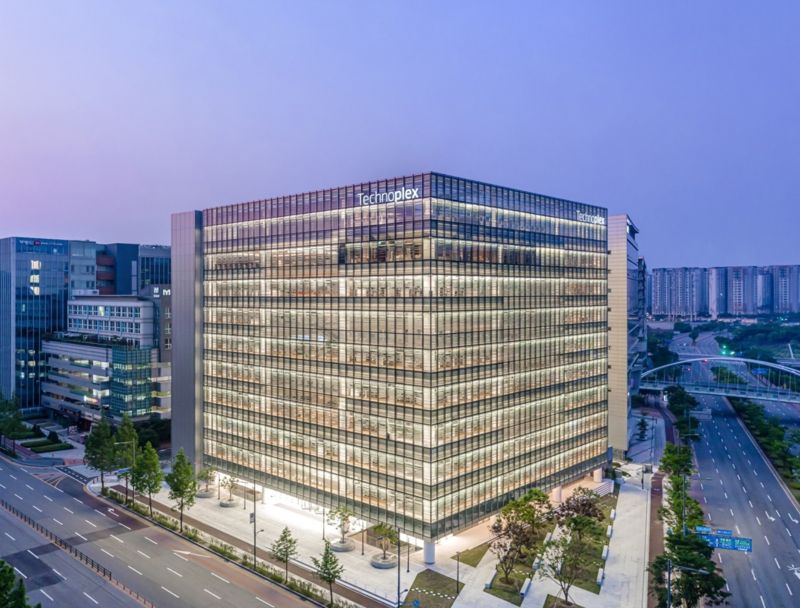 경기 성남 판교에 위치한 <span id='_stock_code_161390' data-stockcode='161390'>한국타이어앤테크놀로지</span>(한국타이어) 본사 사옥. 한국타이어 제공