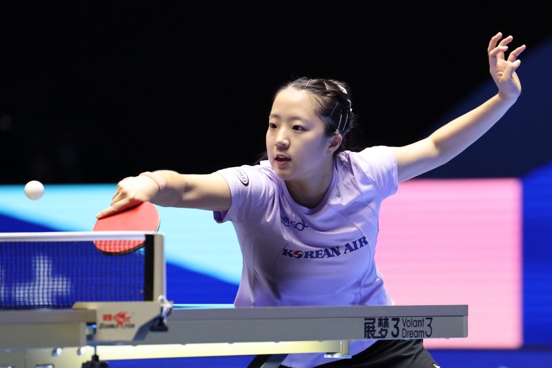 지난달 중국 광둥성 선전에서 열린 제34회 국제탁구연맹(ITTF)-아시아탁구연맹(ATTU) 아시안컵에 출전했던 신유빈. 뉴시스