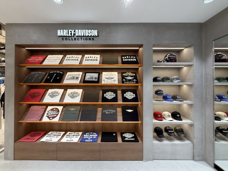 할리데이비슨 컬렉션스 <span id='_stock_code_004170' data-stockcode='004170'>신세계</span> 센텀시티점. 신세계인터내셔날 제공