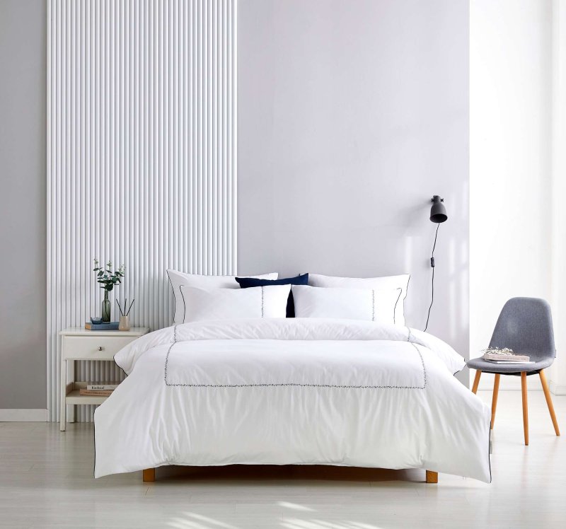 더화이트갤러리 대표 제품 '미스티' <span id='_stock_code_065950' data-stockcode='065950'>웰크론</span> 제공