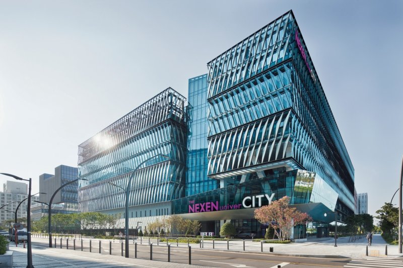 서울 강서구 <span id='_stock_code_002350' data-stockcode='002350'>넥센타이어</span> 중앙연구소 '마곡 더 넥센 유니버시티' 전경. 넥센타이어 제공