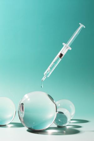 리셀바이 <span id='_stock_code_053070' data-stockcode='053070'>트리니티</span> 에센스 이미지. <span id='_stock_code_344860' data-stockcode='344860'>이노진</span> 제공. 