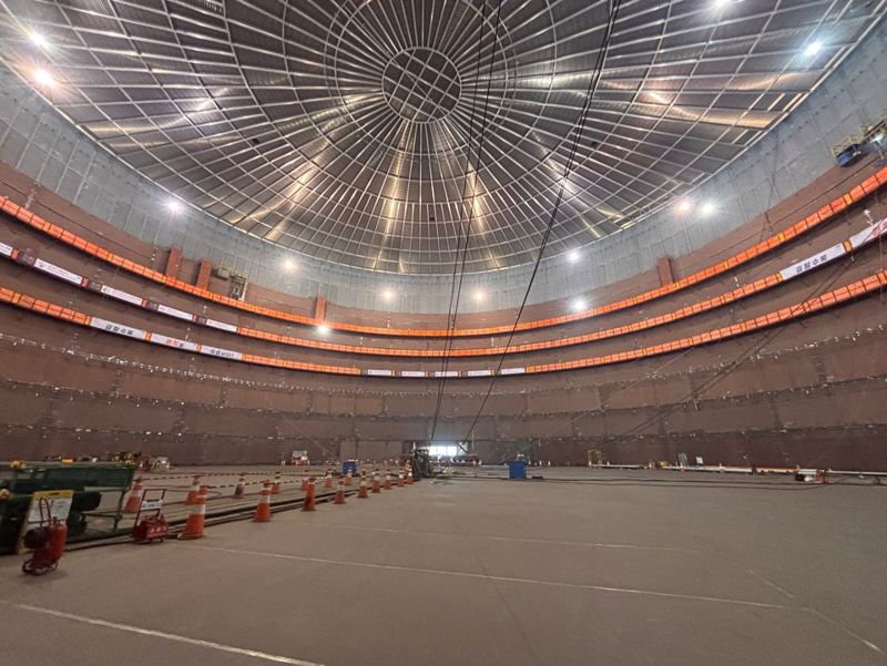 코리아에너지터미널(KET)의 LNG 탱크 내부 모습. 약 21만5000kl의 가스를 저장할 수 있는 규모다. SK가스제공 