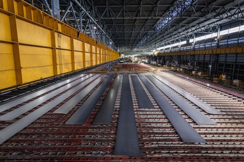 후판공장 내 생산을 마친 고망간강 후판제품. 포스코제공