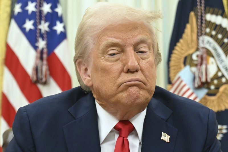 미국 소비자들이 도널드 트럼프 대통령의 자동차 관세 시행으로 찻값이 오를 것을 우려해 시행 전인 3월 대대적으로 차량 구입에 나선 것으로 1일(현지시간) 확인됐다. 현대자동차는 3월 미 신차 판매가 1년 전보다 15% 급증해 미 진출 이후 최고 성적을 거둔 것으로 나타났다. AP 연합