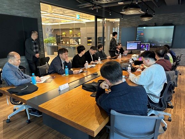 지난 15일에 열린 군사정보용 인공지능(AI)기술 설명회 모습. <span id='_stock_code_054300' data-stockcode='054300'>팬스타엔터프라이즈</span> 제공  