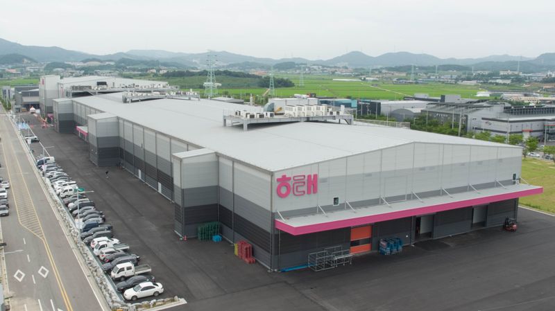 해태제과 신 아산공장 전경. 크라운해태 제공