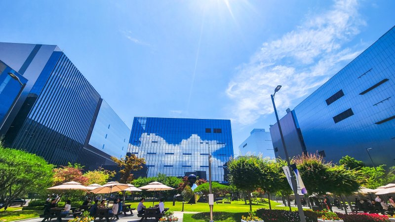 인천 송도 <span id='_stock_code_207940' data-stockcode='207940'>삼성바이오로직스</span> 본사 전경. 뉴스1 제공