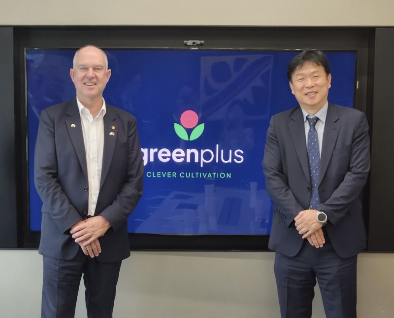 스마트팜 전문기업 <span id='_stock_code_186230' data-stockcode='186230'>그린플러스</span>가 지난 10일 서울에서 호주 농업부장관과 고위급 회담을 진행했다. 프랜즈C&amp;M 제공