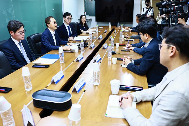 美 냉장고&middot;세탁기에도 50% 관세부과..산업부, 가전