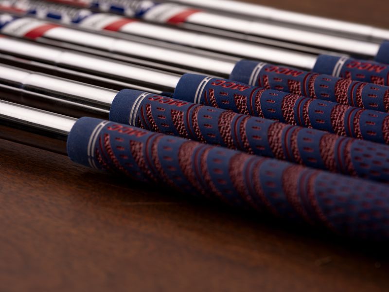 ZXi 아이언 '올 -아메리칸 에디션'.던롭 제공