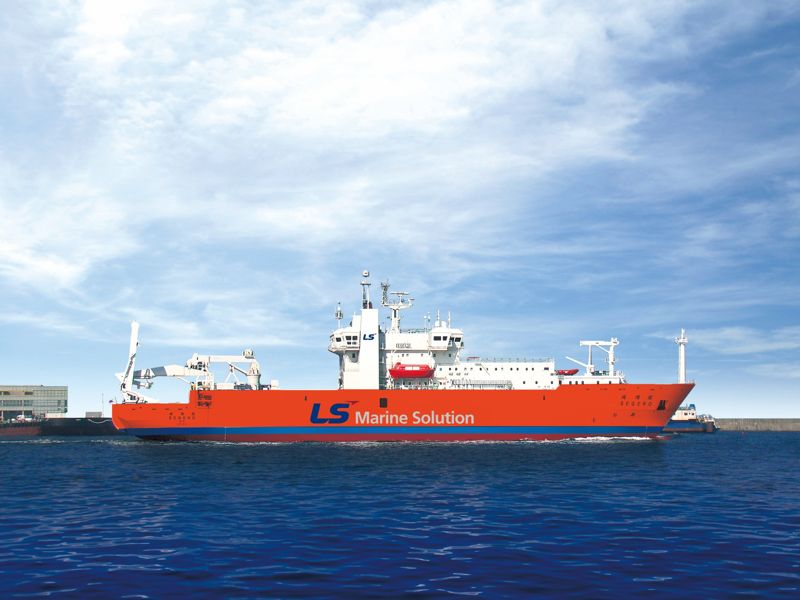 <span id='_stock_code_060370' data-stockcode='060370'>LS마린솔루션</span>의 해저통신케이블 포설선 세계로호. LS마린솔루션 제공