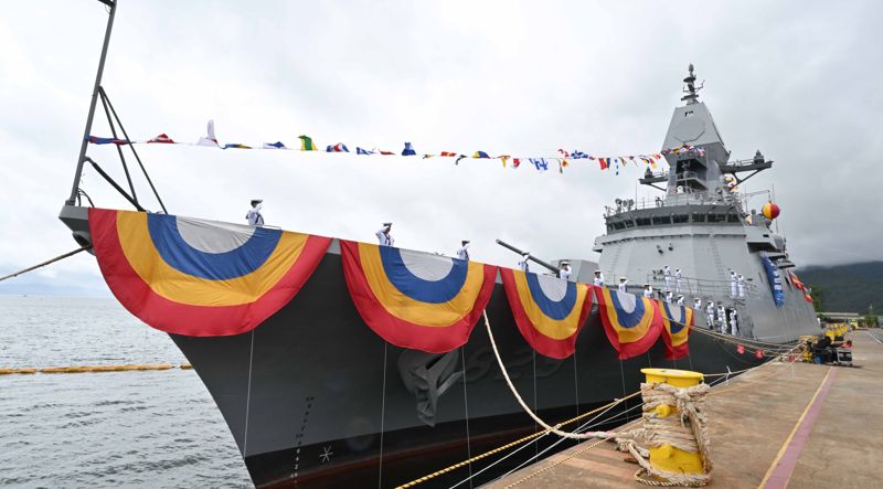 20일 경남 고성군 SK오션플랜트에서 울산급 Batch-Ⅲ 2번함 경북함 진수식이 열리고 있다. 사진은 이날 진수된 최신예 호위함 경북함. 해군 제공