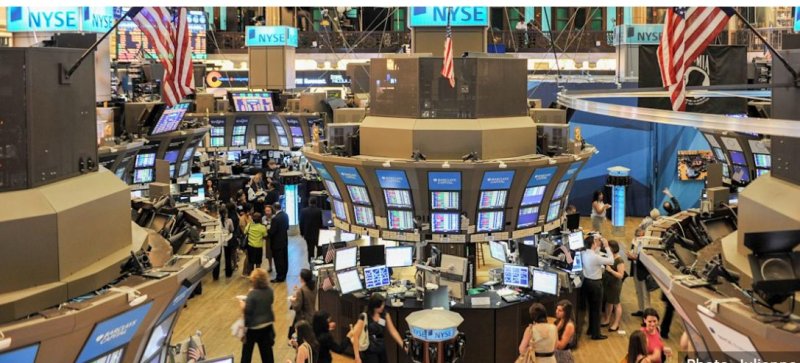 도널드 트럼프 미국 대통령의 관세 서한이 공개되면서 7일(현지시간) 뉴욕 증시는 하락 마감했다. 뉴시스