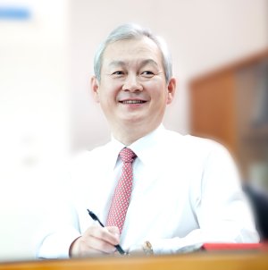 정영채 <span id='_stock_code_008560' data-stockcode='008560'>메리츠증권</span> 고문.