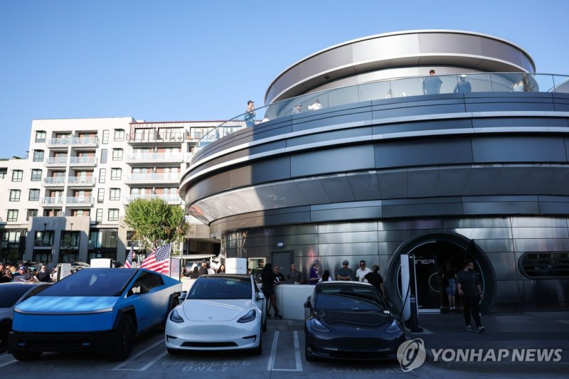 미국 LA에 처음 개점한 테슬라 식당 겸 휴게소 '다이너'. /사진=연합뉴스