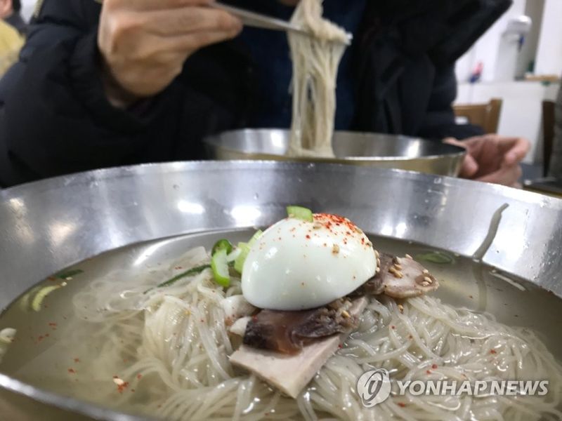 냉면. 사진은 기사와 무관함. 사진&#x3D;연합뉴스