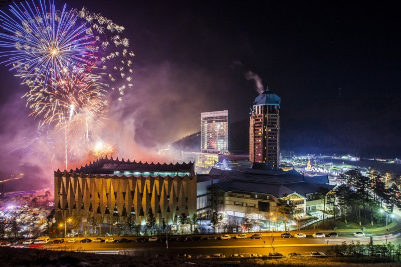 하이원 시그니처 프로그램 '하이원 레이저 불꽃쇼’. 강원랜드 제공