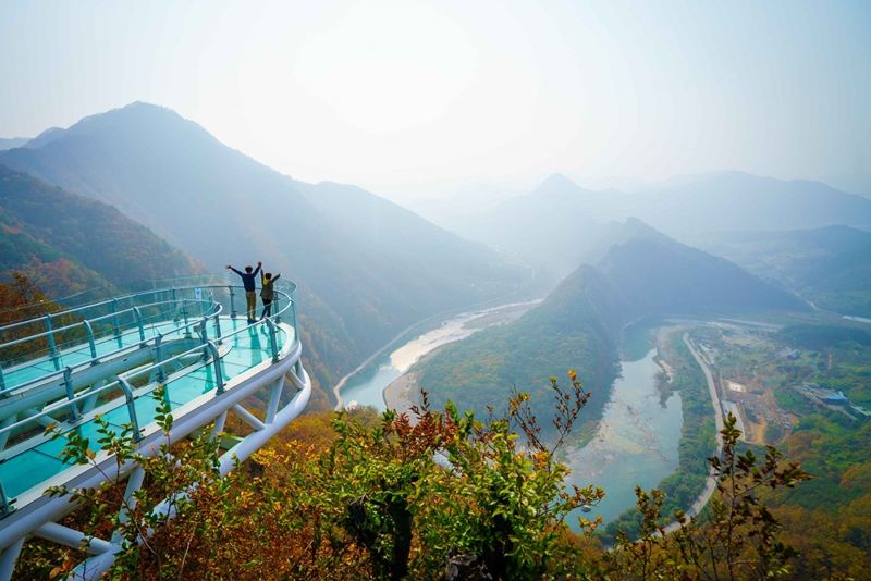 강원도 정선 병방치 스카이워크. 노랑풍선 제공