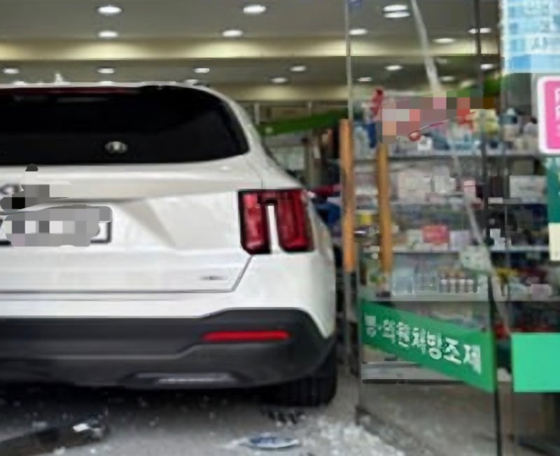 사고 현장. (경기도소방재난본부 제공. 재판매 및 <span id='_stock_code_012030' data-stockcode='012030'>DB</span> 금지) 2025.8.8/뉴스1 /사진=뉴스1