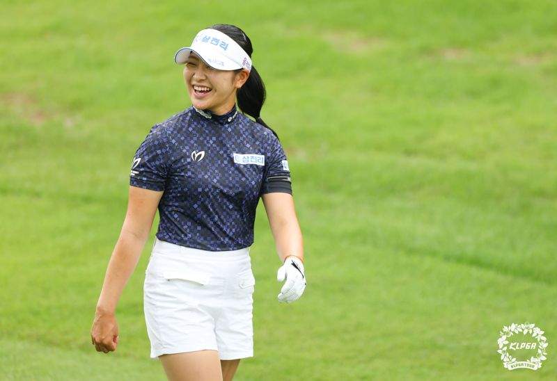 유현조가 이번 대회에서 2위를 차지했다. 유현조는 올 시즌 17번의 대회에서 단 1번의 컷 탈락도 없었다. KLPGA 제공