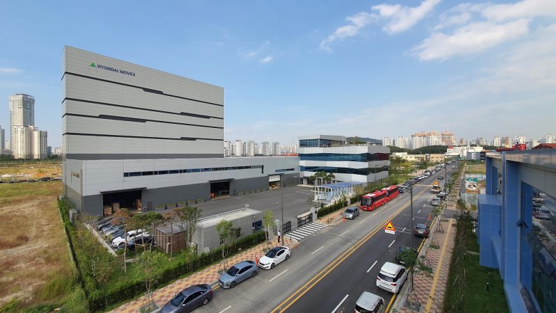 <span id='_stock_code_319400' data-stockcode='319400'>현대무벡스</span> 청라R&D센터 전경. 현대무벡스 제공