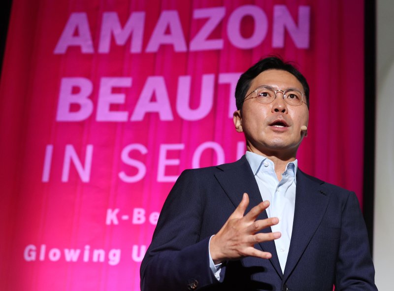 윤상현 <span id='_stock_code_161890' data-stockcode='161890'>한국콜마</span> 부회장. 연합뉴스