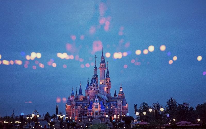 상하이 디즈니랜드 야경. 하나투어 제공