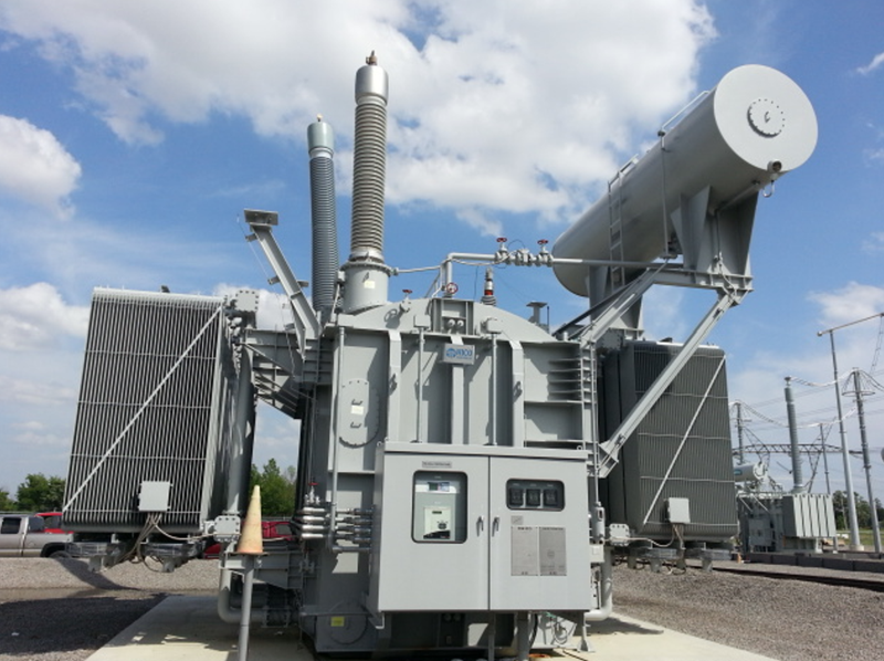 미국 송전망에 설치된 <span id='_stock_code_298040' data-stockcode='298040'>효성중공업</span>의 765kV 초고압변압기. 효성중공업 제공