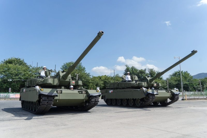 <span id='_stock_code_064350' data-stockcode='064350'>현대로템</span>의 K2전차가 경남 창원에 위치한 현대로템 방산공장에 정차해 있다. 현대로템 제공