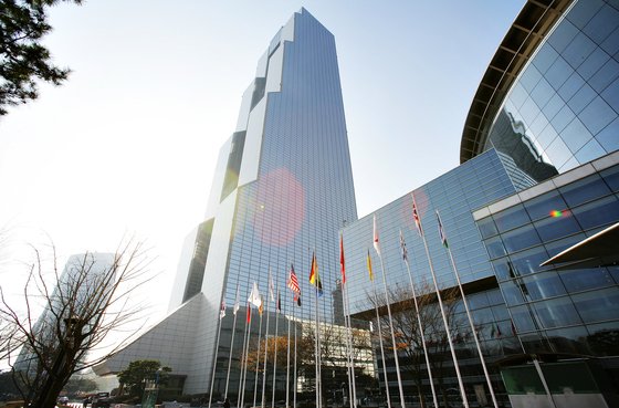 서울 강남구에 위치한 한국무역협회 트레이드센터 빌딩. 사진=뉴스1