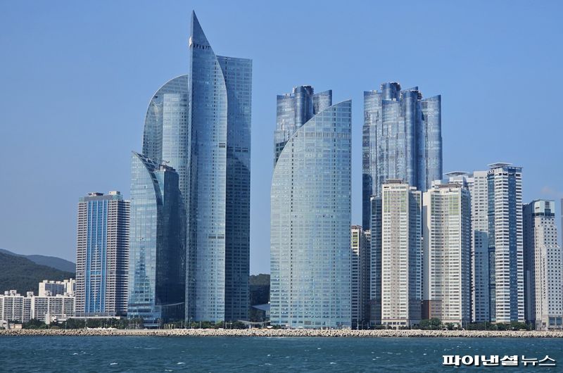 한국해양진흥공사가 입주해 있는 부산 해운대 아이파크 전경. 사진=변옥환 기자