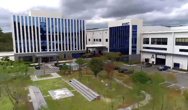 부산 기장군 장안읍 신소재산단2로 17에 위치한 비엠티 본사와 생산공장. 비엠티 제공